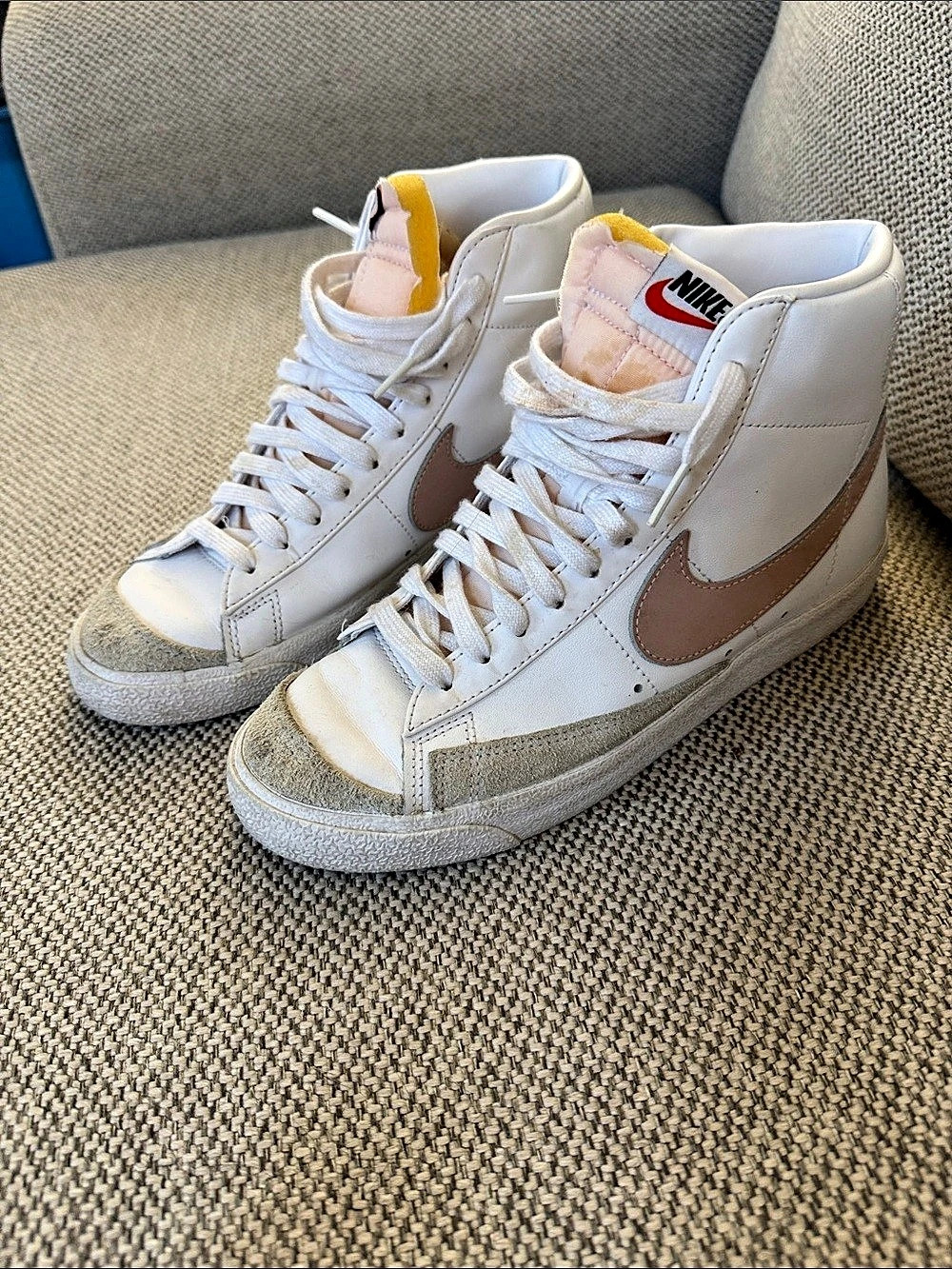 Nike Blazer Mid High Top Sneakers White & Brown US 9